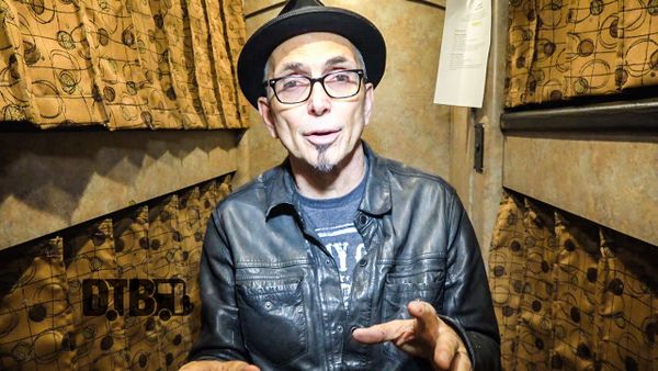 Everclear – BUS INVADERS Ep. 1172 [VIDEO]
