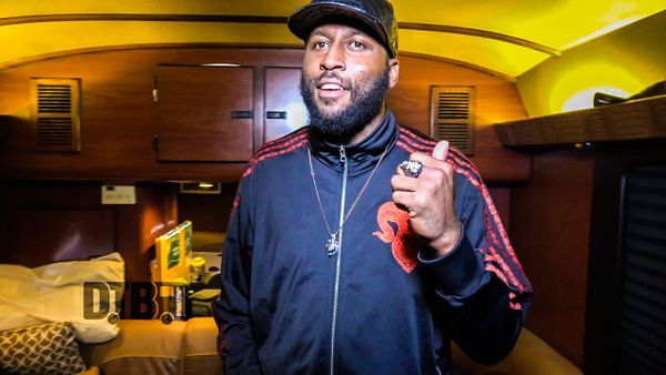 Fire From The Gods – BUS INVADERS Ep. 1210 [VIDEO]