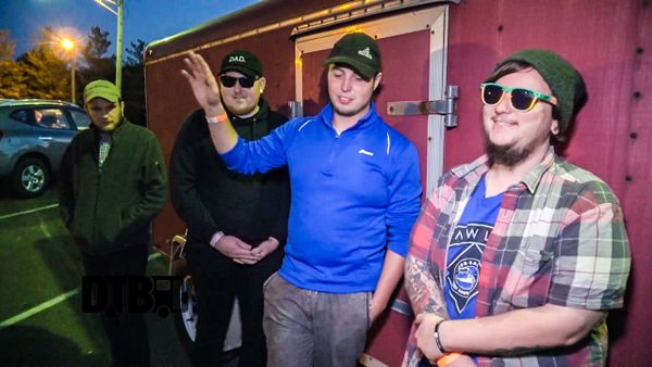 Chin Up, Kid – TOUR PRANKS Ep. 299 [VIDEO]