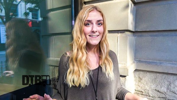 Megan Davies – CRAZY TOUR STORIES Ep. 583 [VIDEO]