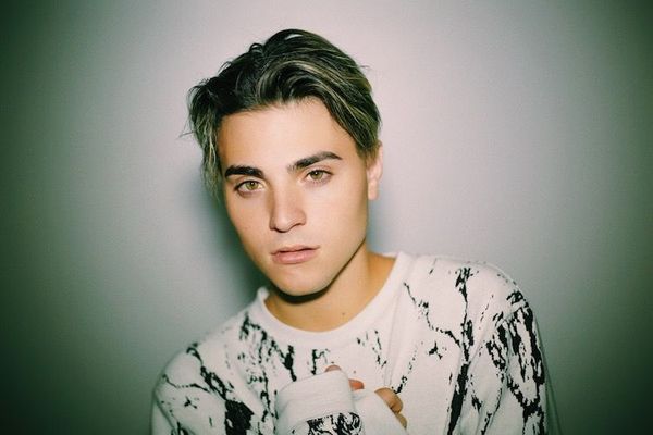 Nick Tangorra – CRAZY TOUR STORIES