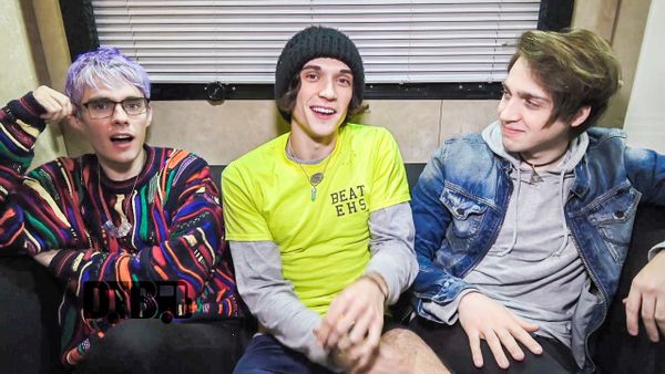 Waterparks – CRAZY TOUR STORIES Ep. 588 [VIDEO]