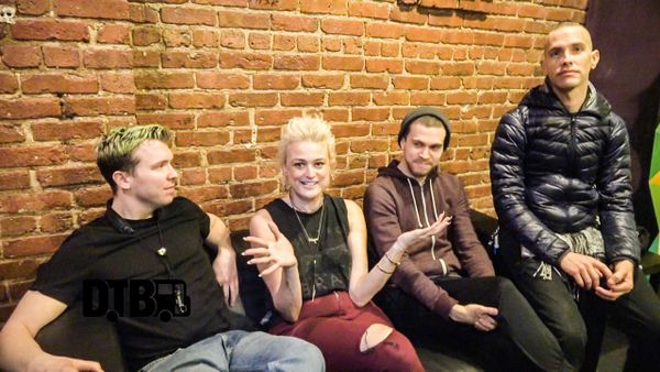 Save Ferris – CRAZY TOUR STORIES Ep. 595 [VIDEO]