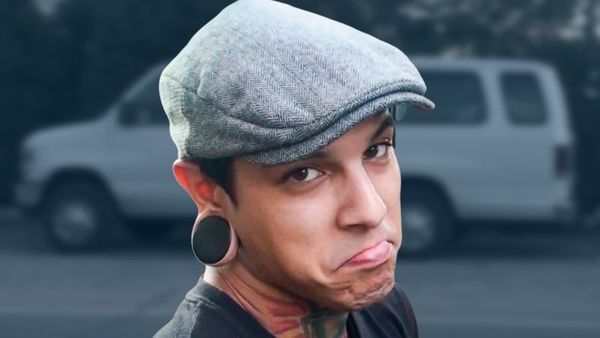 Upon A Burning Body – BUS INVADERS (Revisited) Ep. 180 [VIDEO]