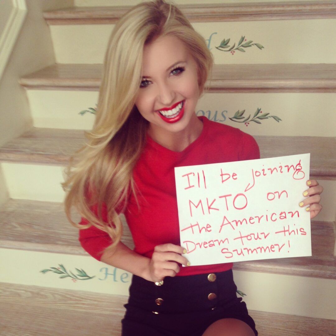 Tiffany-Houghton-MKTO-Tour-Announcement-Photo2