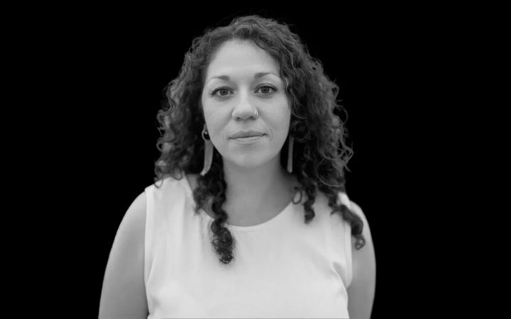 La era de la nihilist girl: Entre el desencanto y la resistencia