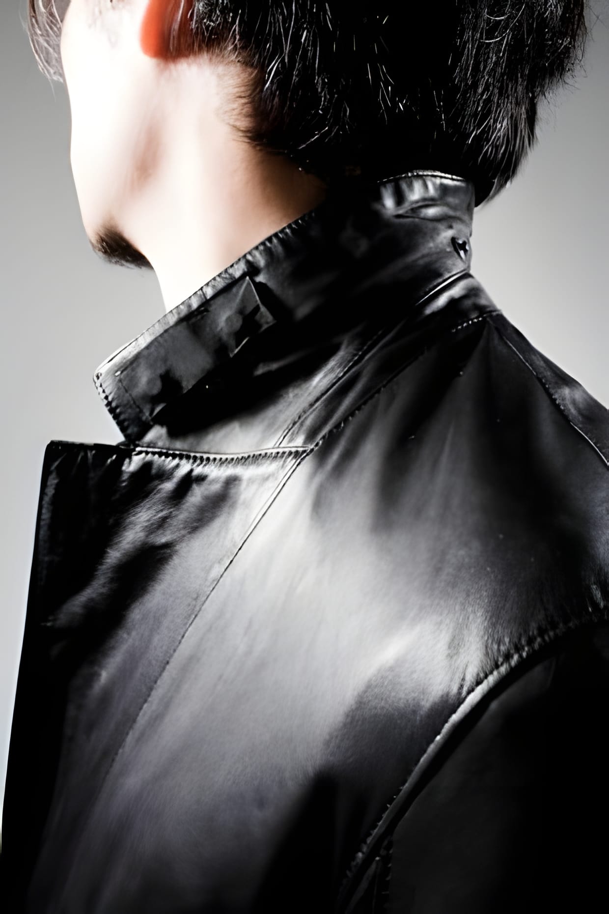 ACRONYM 2009 Fall/Winter black leather jacket — standing collar and shoulder detail.