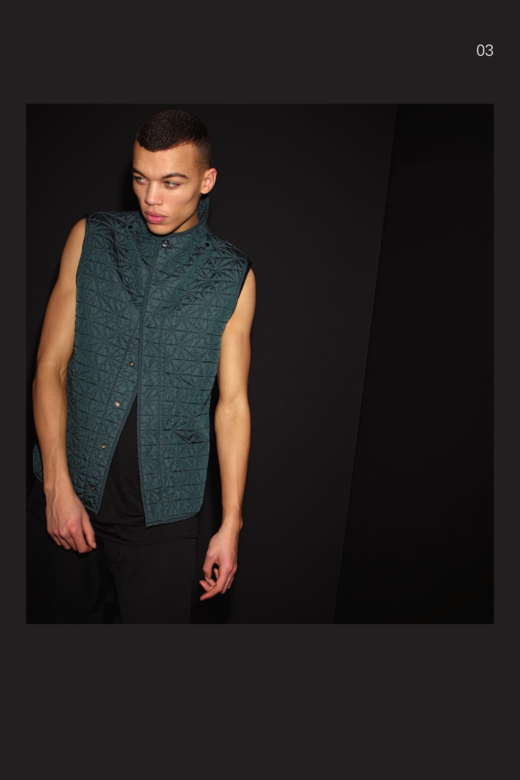 G0706 CATEGORY_AUGMENT MODULAR QUILTED VEST_ IRIDESCENT NYLON/PL Waistcoat in quilted and padded iridescent nylon/polyester blend. Garments in the AUGMENT category can be fixed to those in the PROOF and RESIST categories using the loops at the neck in order to increase the system thermo performances. Contoured collar, higher on the nape of the neck. Slightly rounded bottom hem. Hidden snap fastening. Garment dyed. 30309 CATEGORY_SKIN CONTOUR PANT _NYCO FELPA Joggers in double face jersey, nylon outside and cotton inside. Two diagonal front pockets with pull-up zip fastening. Slightly diagonal back pocket with zip fastening. Panel construction on the legs. Drawstrings on bottom hems. Finely ribbed nylon jersey band with internal elastic band and drawstring at the waist. Flap with hidden button fly on the front. Garment dyed.