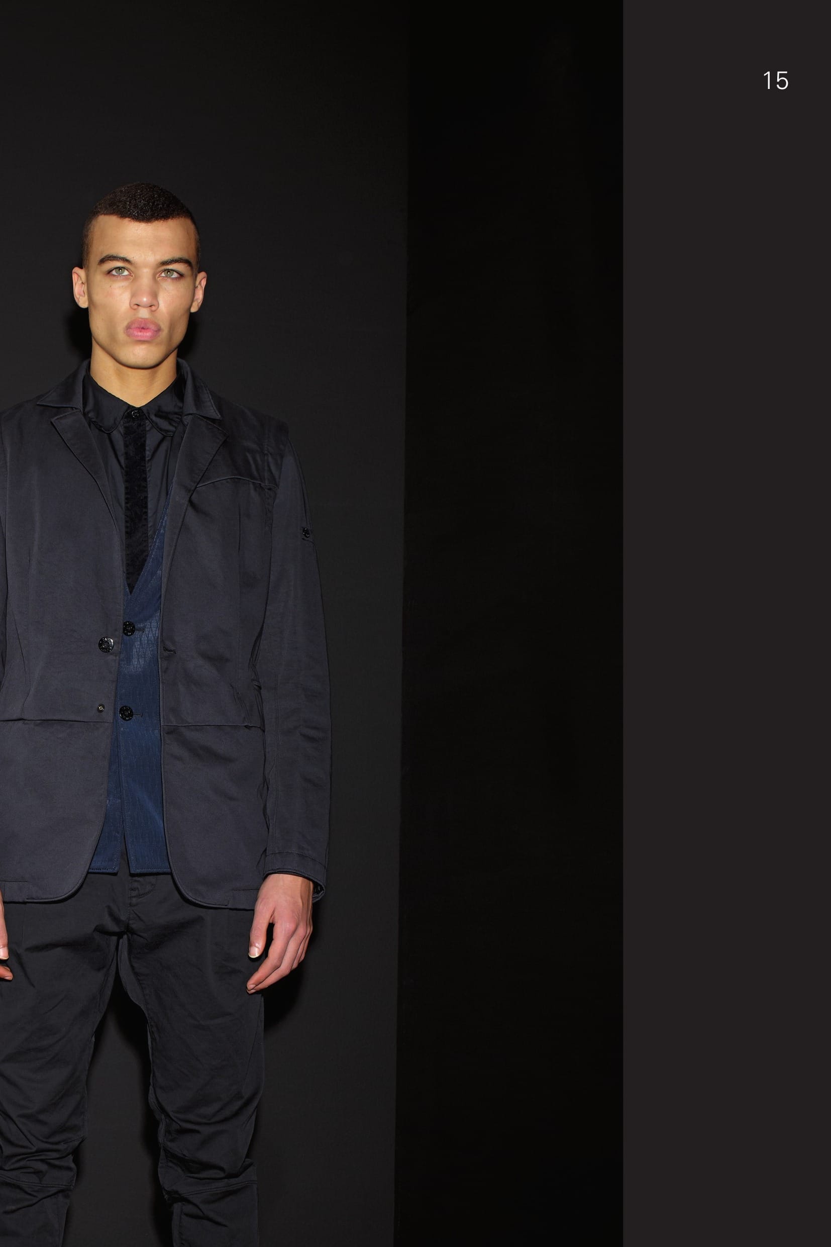 A0203 CATEGORY_RESIST COMPONENT BLAZER_RASO-R 3L_DIAMOND-R 3L Pure design and functionality innovation for this formal look blazer consisting in an outer waistcoat in Satin-R 3L and an inner jacket in Diamond-R 3L, finely ribbed stretch panels and Satin-R 3L sleeves. RASO-R 3L WITH WINDSTOPPER® RASO-R, developed in association with W.L. Gore and Associates exclusively for STONE ISLAND SHADOW, in many ways represents the creation and ultimate expression of the SHADOW PROJECT concept. Taking one of the historic STONE ISLAND fabrics – Raso Gommato as a starting point, the classic STONE ISLAND look is combined with one of the most advanced performance technologies on the market today. The Windstopper® membrane provides exceptional and unbeatable balance in terms of protection and comfort. STONE ISLAND garment dyeing expertise generates unique colours that cannot be found in any other performance fabric. DIAMOND-R 3L With its unique composite construction, Diamond-R unabashedly pushes the aesthetic envelope of performance fabrics. Its performance Wind-Tex® membrane is sandwiched between a soft, haptic outer layer of Lycra® and an inner layer of trilobate ripstop nylon jacquard. The bonding process causes the 3-dimensional diamond pattern of the backer to ‘push though’ the surface of the Lycra®. The result is a 3D 3L shell that both protects and conforms to the body in a new and beautiful way. Developed exclusively for STONE ISLAND SHADOW PROJECT. _ Optimal weather protection: waterproof and windproof _ Breathable: allows moisture vapour to escape _ 3-layer construction _ 3-dimensional exterior surface _ Iridescent interior surface _ STONE ISLAND garment dyed Outer waistcoat: Two horizontal pockets partly hidden by a fabric lapel and one small pocket. Small horizontal chest pocket partially hidden by lapel. Collar edged with finely ribbed jersey. Button and hidden snap fastening. Inner jacket: front in Diamond-R 3L with finely ribbed stretch jersey inserts. Two horizontal pockets on the front. Collar and sleeves in RASO-R 3L, with threebutton fastening on the sleeves. Back in finely ribbed stretch jersey with Diamond-R 3L inserts. Two-button fastening. 10110 CATEGORY_SKIN_PLACKET SHIRT_NYCO SATIN Shirt in satin weave cotton / nylon. Small CATCH pocket on chest with small vertical opening. Adjustable cuffs with button fastening partially hidden by placket. Flocking on the placket, which hides the button fastening. Slightly rounded bottom hem. Garment dyed. 30202 CATEGORY_RESIST_PLEATED PANT_RC1 BATAVIA-T Trousers in performance cotton Batavia. Developed exclusively for STONE ISLAND SHADOW PROJECT this RC1 (Resist Cotton 1-ply) high-density gabardine has been impregnated with Teflon® Fabric Protector during the garment dye process. Haptically cool and precise, the subtle matte-sheen belies the 100% cotton composition of the fabric. _ Single layer construction _ Matte-sheen surface _ Water and stain repellency for ideal wearability _ STONE ISLAND garment dyed Trousers with single dart and diagonal pockets on the front. Two back pockets with flap and button fastening. Shaped knee. Panel in finely ribbed stretch jersey embraces the entire calf. Shaped loops at the waist. Zip and button fly closure.