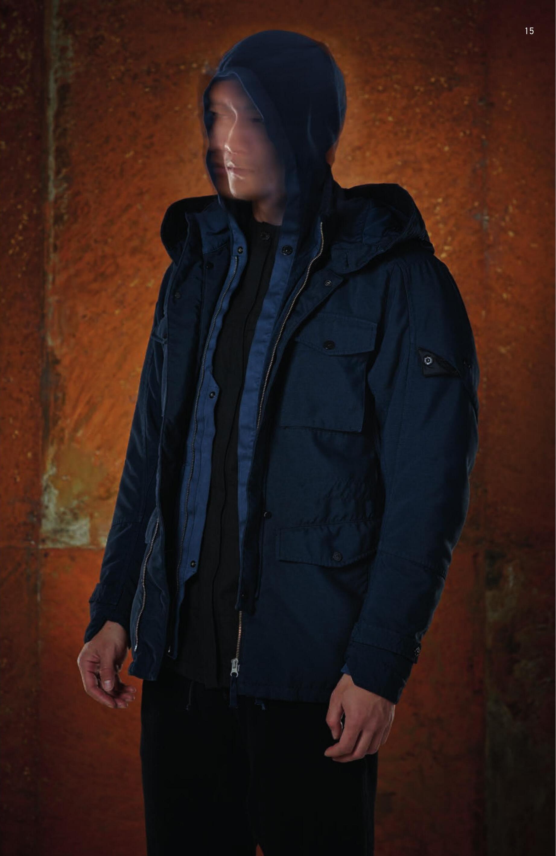41004 FIELD JACKET _ HOLLOWCORE PL Field Jacket made in Hollowcore a robust appearance polyester canvas with a surprisingly light weight and comfortable hand thanks to the use of hollow structure of the textile fibres. The piece is garment dyed under pressure at 130°C. Detachable hood with metal wire into the visor. Two bellow pockets on chest, fastened by flap and snap. Two double pockets on the front, with horizontal opening fastened by flap and snap and with vertical zip fastened opening. Shaped cuffs with snap fastened strap. Rain flap on the back. Padded microfiber lining, slightly padded and quilted. Bottom drawstring. Hidden zip and snap fastening. 60511 HOODY _ FLEECE CO/PA Hooded fleece in light cotton/nylon plush with a mélange look. Garment over dyed. Pouch pockets. Ergonomic cut sleeves. Ribbed cuffs and bottom band. Zip fastening and snaps fastening on small inner placket. Closure and hood edged in cotton tape. 20213 LS T-SHIRT PRINTED _ INTERLOCK MAKO CO Long sleeve T-Shirt in mako cotton interlock. Small chest print. Print on sleeves. Big print on back carrying the CXADO 6119 motive. Garment dyed.