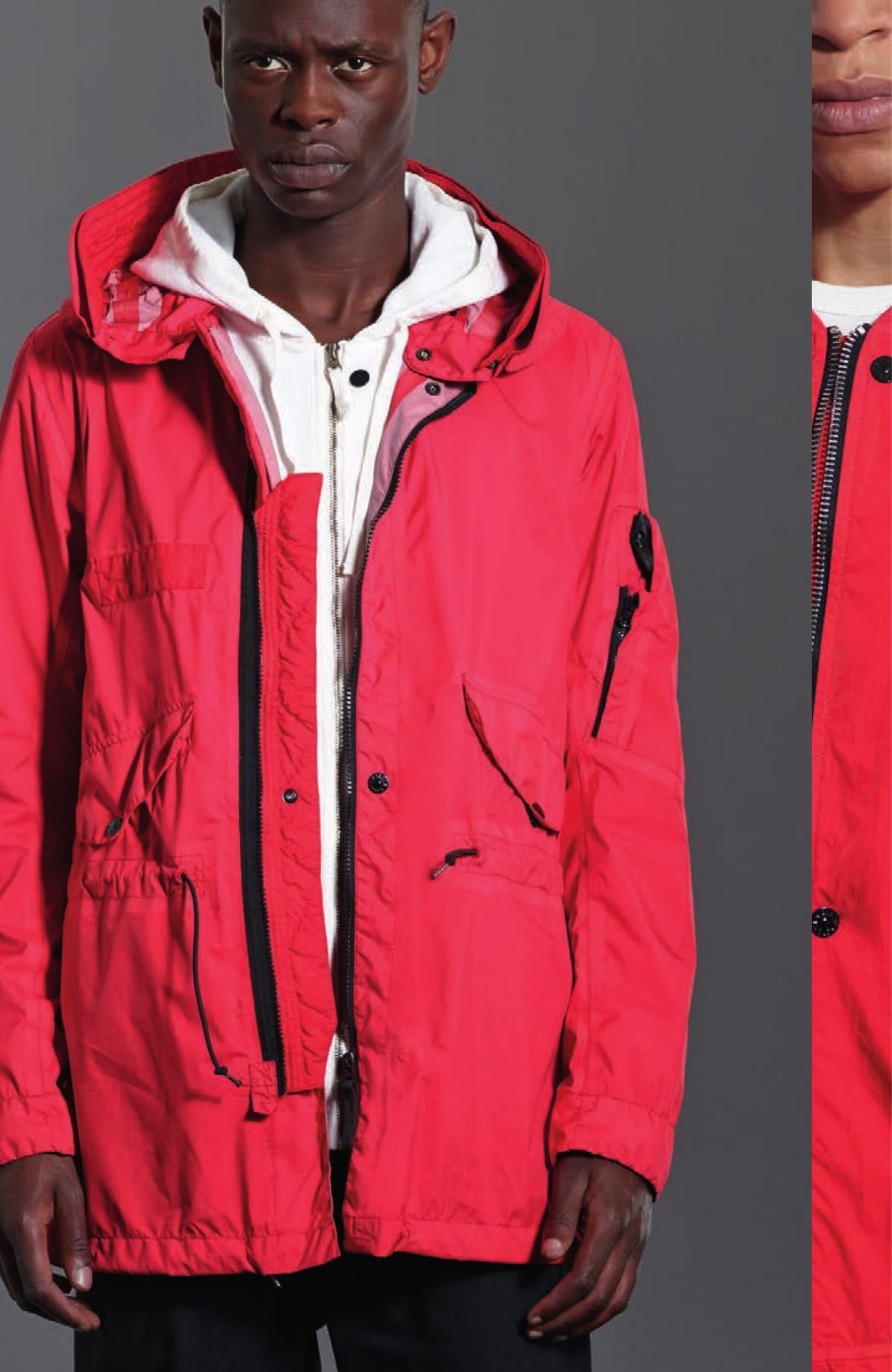 40101 FISHTAIL PARKA _ PULVER-R 3L Fishtail Parka in Pulver-R 3L, Stone Island’s custom made performance fabric. Garment dyed. This fabric begins by laminating an ultra-light nylon face fabric to a breathable, water and wind resistant membrane, and an almost imperceptible woven polyester backer. Stone Island’s expertise in garment dyeing bestows the outer face with unparalleled colour without adversely affecting the technical performance of the membrane. The addition of a special agent to the dye formula makes the piece anti-drop. Heat sealing tapes inside to enhance weather protection. Large detachable hood with internal border and wind flap on the neck. Two diagonal front pockets with flap and hidden snap fastening. Drawstring waist. Zip fastened pocket on the left sleeve, partially hiding the Stone Island Shadow Project badge. Air vent under the sleeve. Drawstring on bottom hem. Back central vent. Zip and two snaps fastening. 60210 HOODIE _ FELPA CO Hooded full zip sweatshirt in cotton fleece. Garment dyed. Drawstring at hood. Patch front pockets with diagonal opening over shaped inlay. Ribbed heavy nylon cuffs and bottom band. Inlay in reversed fleece on the lower back. Zip and two buttons fastening. PHoto 12 41102 BOMBER JACKET _ HOLLOWCORE METAL Bomber Jacket in hollowcore nylon twill. Garment dyed. The high-density structure of HOLLOWCORE METAL fabric belies its surprisingly lightweight and comfortable hand. This effect is achieved by the use of hollow polyamide fibres, which provide substantial volume with minimal mass. When garment dyed, the special structure of the fabric results in incredibly vivid metallic colours and a deep iridescent sheen. Ribbed nylon collar, cuffs and bottom band. On-seam front pockets with zip fastening. Wide armholes to ease movement. Zip fastened pocket on the left sleeve, partially hiding the Stone Island Shadow Project badge. Zip and two snaps fastening. 20211 LS T-SHIRT PRINTED _ INTERLOCK MAKO CO Long sleeve T-Shirt in Mako cotton interlock. Garment dyed. Wide and long fit. Ribbed neckline and cuffs. Trapeze shaped ‘Catch pocket’ on chest, with side opening. Print on chest and sleeves. Big 6219 CXADO print on back. B0116 SWIM TRUNK _ BRUSHED NY Swim trunks in light brushed nylon. Garment dyed. Diagonal cut side seams, covered with tape and hosting pockets. Fitting seams on back. Shaped patch pocket on back with side zip fastening and partly concealed Stone Island Shadow Project badge.
