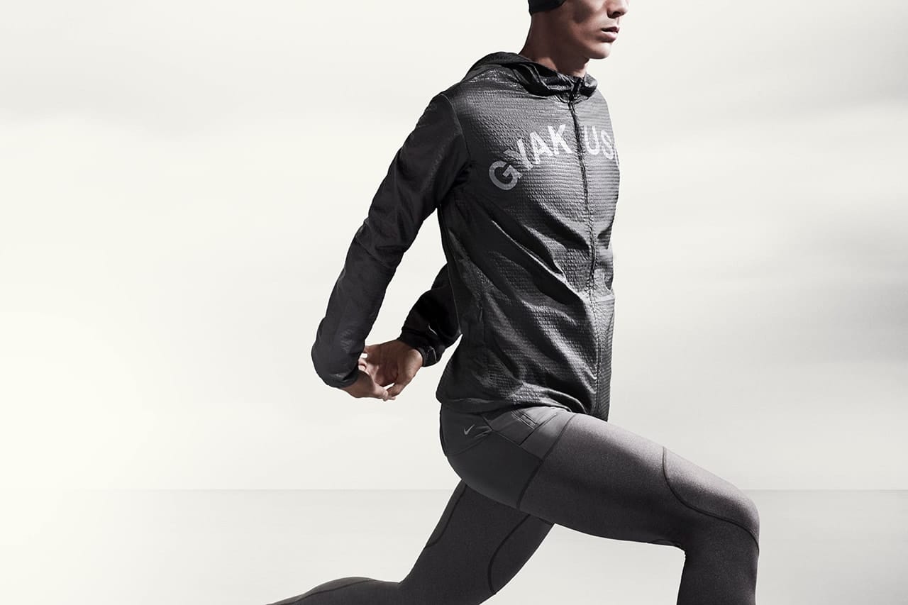 Man in black Nike x Undercover Gyakusou Holiday 2014 running apparel