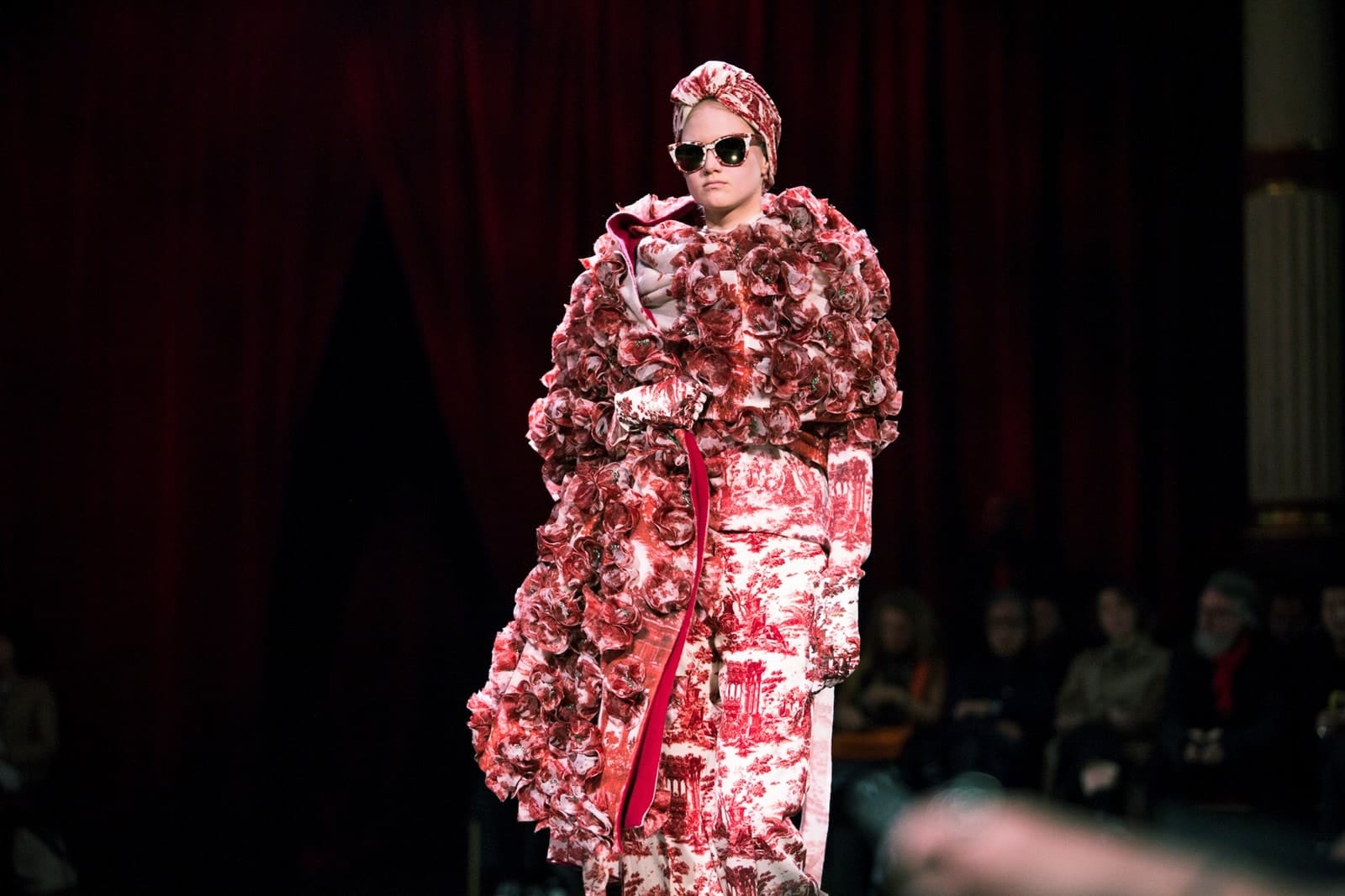 Undercover Autumn/Winter 2014 runway look 01 from Jun Takahashi's fairytale-inspired collection.