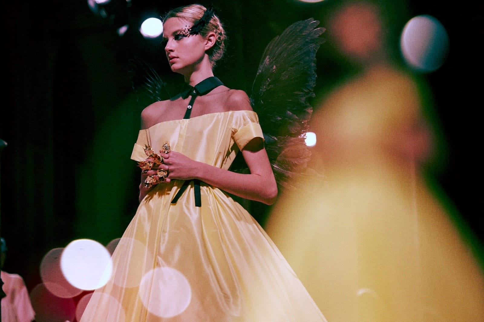 Undercover Spring/Summer 2015 runway look 01 from Jun Takahashi's digital-age fairytale collection.