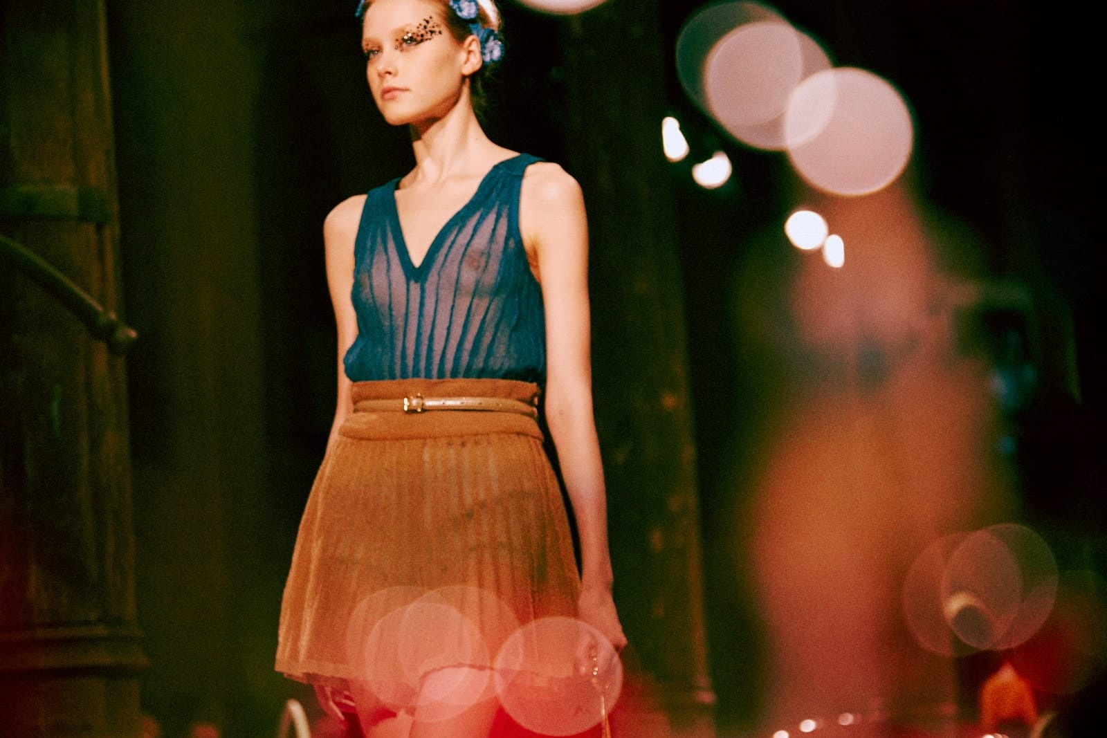 Undercover Spring/Summer 2015 runway look 02 from Jun Takahashi's digital-age fairytale collection.