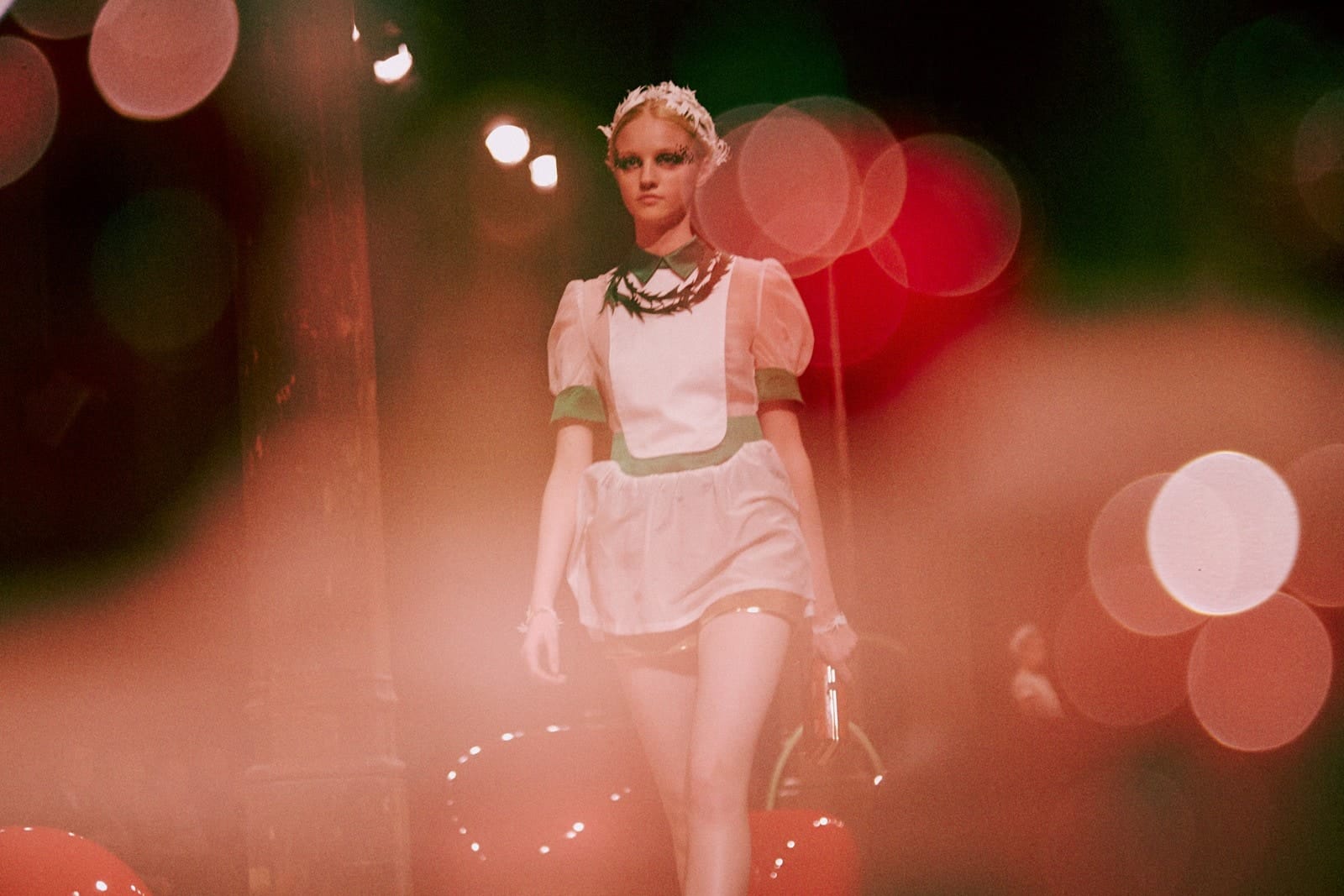 Undercover Spring/Summer 2015 runway look 26 from Jun Takahashi's digital-age fairytale collection.