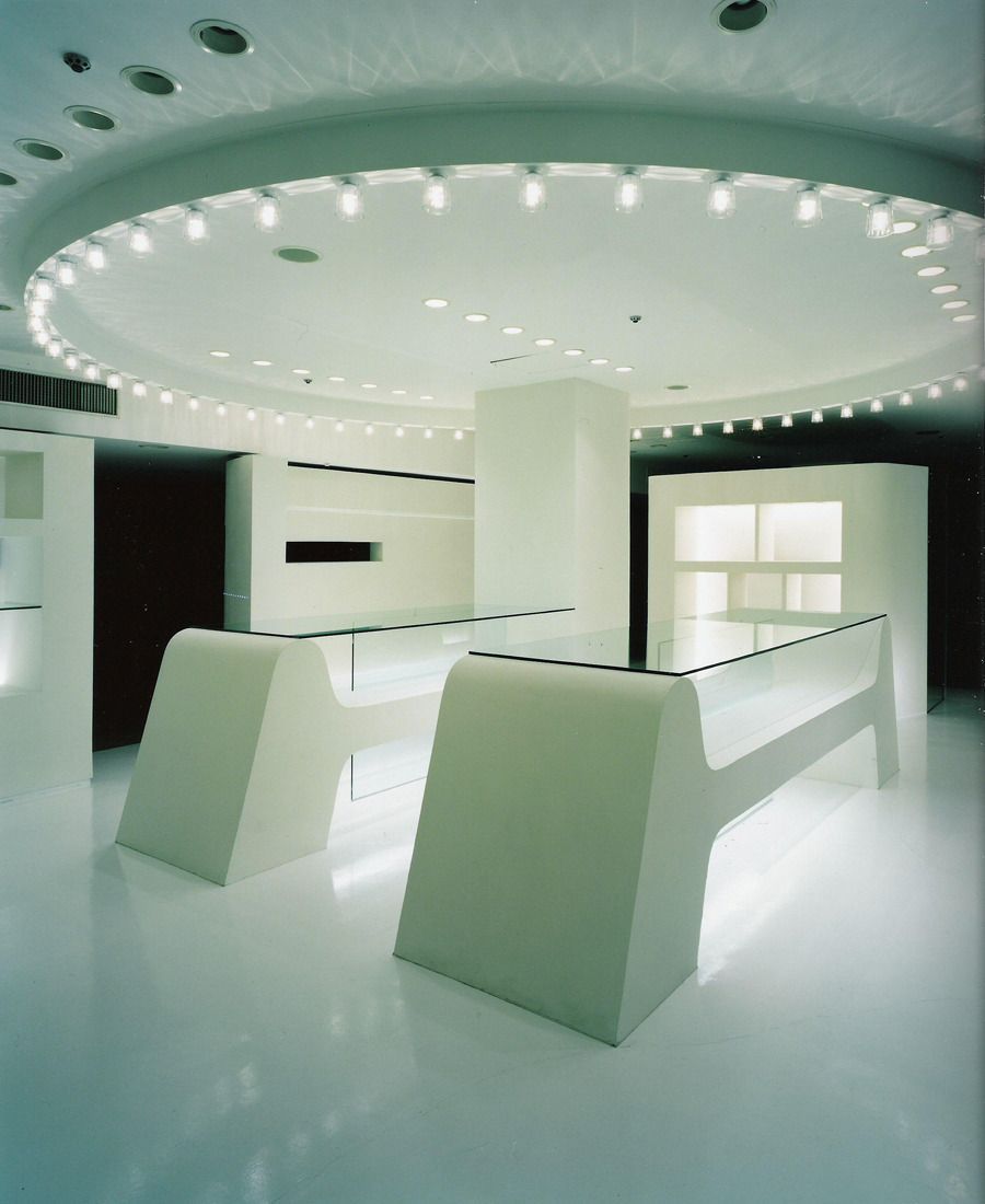 Jean Paul GAULTIER KYOTO BAL (2002)