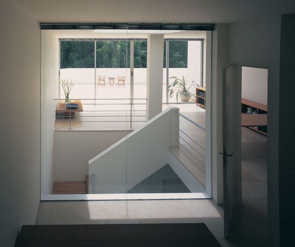 Tel Aviv Residence by Chyutin Architects