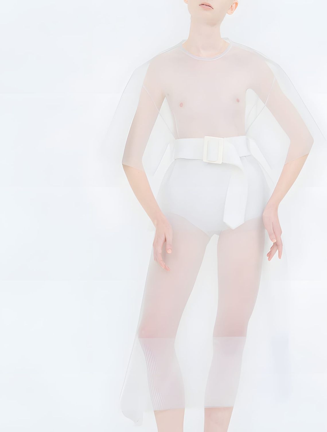Runway look from Melitta Baumeister Spring/Summer 2015 Ready-to-Wear, showing the designer's signature oversized sculptural s