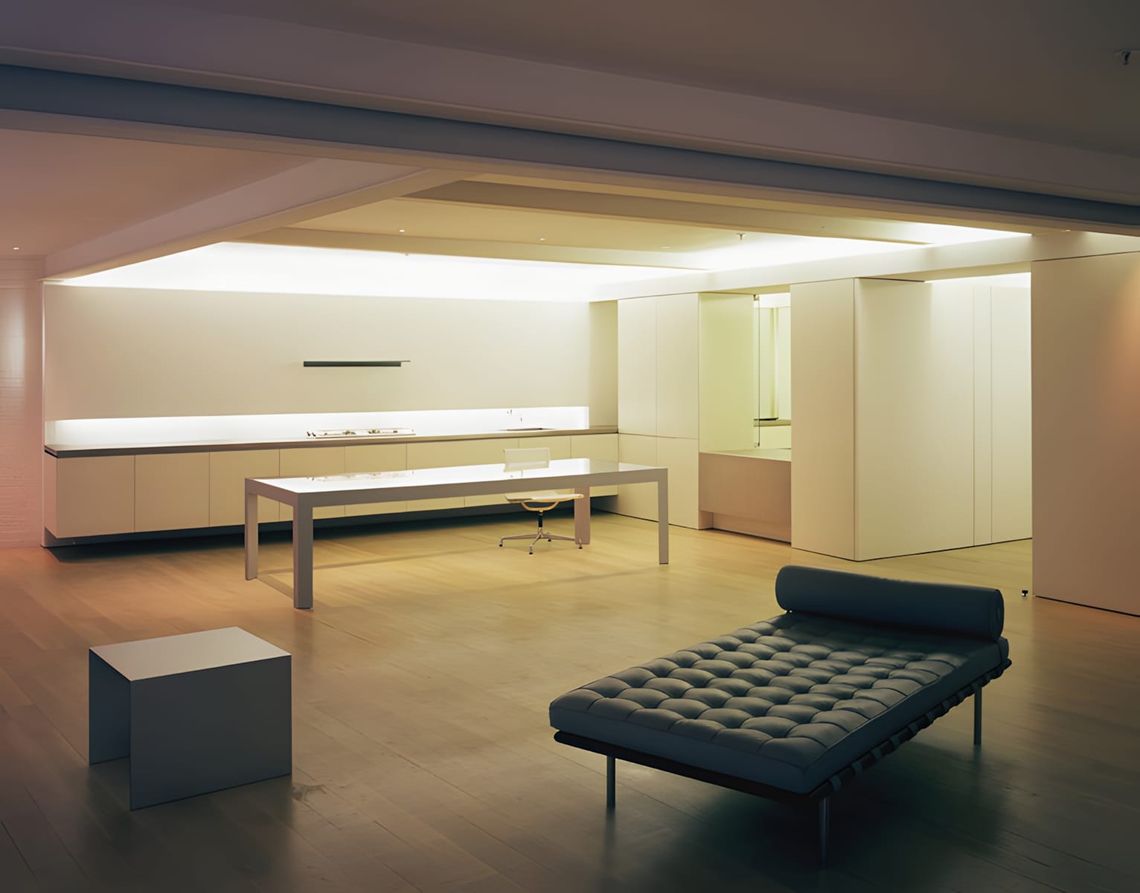 Mies van der Rohe Barcelona Daybed for Knoll — tufted leather cushion on polished stainless steel frame