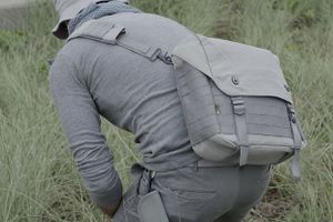 Able Archer Buttpack in Cement