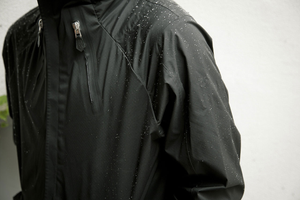 foot the coacher x DESCENTE