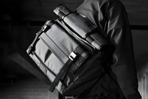 Mission Workshop AP Series VX Messenger Bag