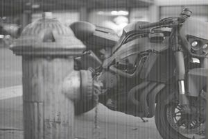 Ducati Diavel Dark — All-Black Power Cruiser