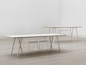 HAY Loop Stand Table — Leif Jørgensen