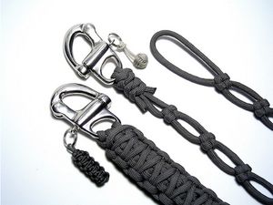 Stormdrane — Paracord Lanyard with Stainless Steel Snap Shackle