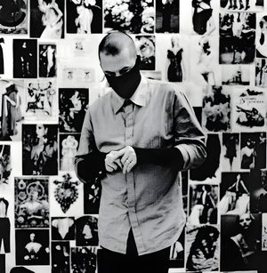 Anton Corbijn — Alexander McQueen (2007)