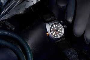 Bell & Ross BR 02-92 Steel Pro Dial Marine