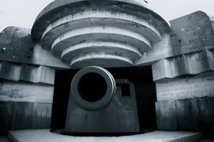 Batterie Le Chaos — German 152mm Naval Gun Casemate, Longues-sur-Mer