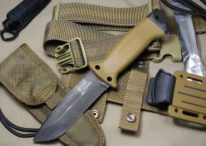 Gerber LMF II Infantry Knife — Coyote Brown
