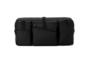 Chrome Industries Segment Sling Bag in Black