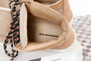 Chloé Lilli Ankle Boot in Beige Nubuck