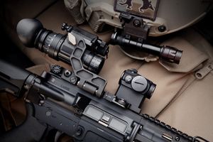 Aimpoint Micro T-2 — Red Dot Sight / PVS-14 Night Vision Setup