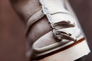 Visvim Moc-Folk 'Gris' — Spring/Summer 2011