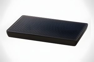 IDEA International Rechargeable USB Card Speaker