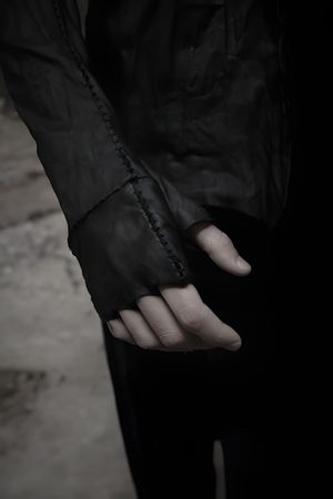 Obscur Black Leather Fingerless Glove Gauntlet