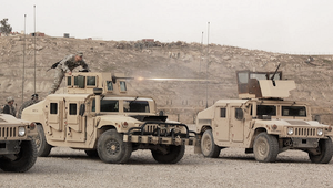 HMMWV Humvee Military Vehicle