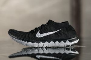 Nike Free Flyknit 3.0 (Black/White)