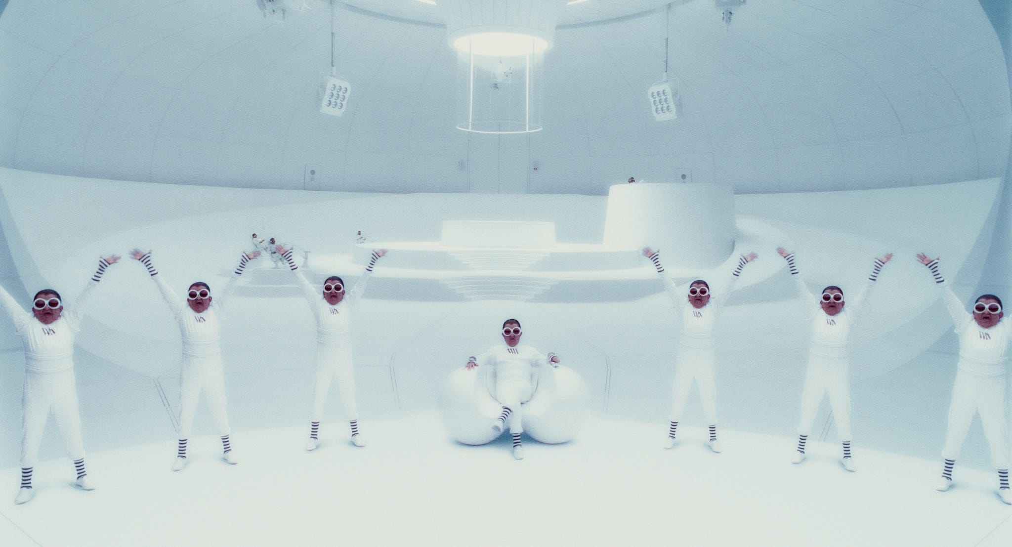 Charlie and the Chocolate Factory (2005) - IMDb