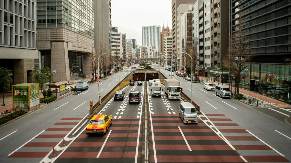 Tokyo Office Availability Tightens as Asking Rents Rise