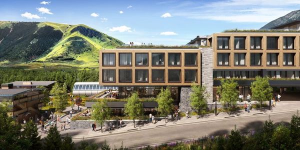Chalet Alpina Links Luxury Property And Ski Access In Aspen