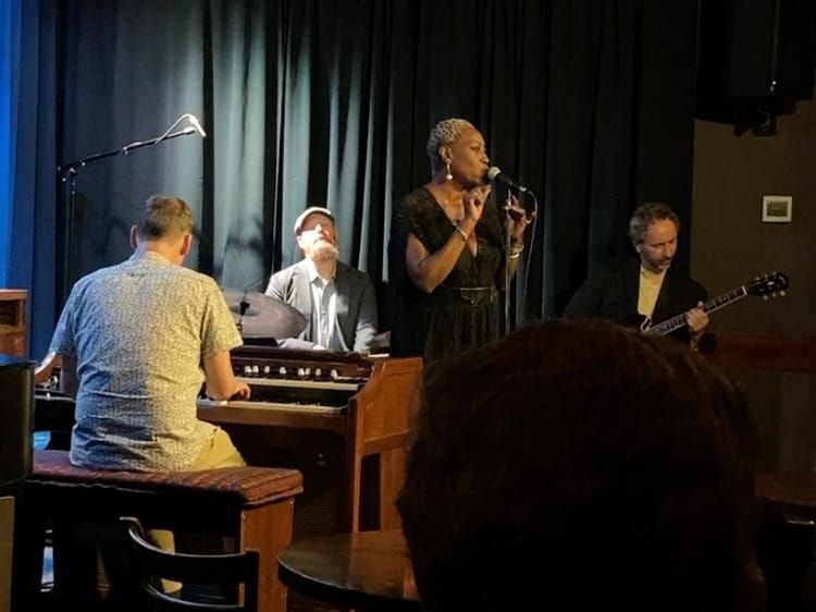 Lezlie Harrison Quartet