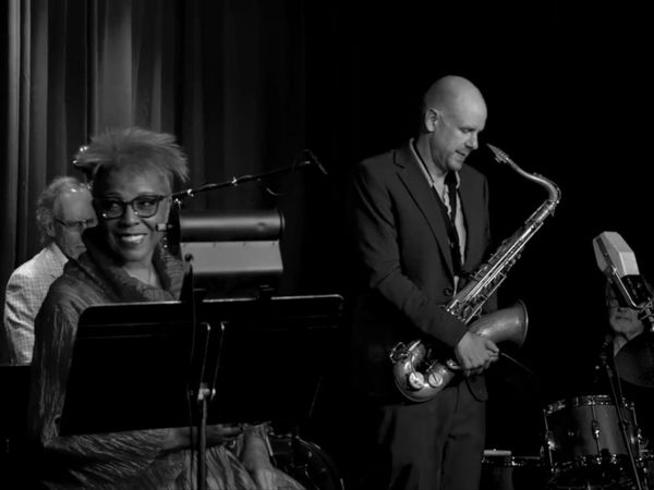 Ryan Oliver at Frankie's