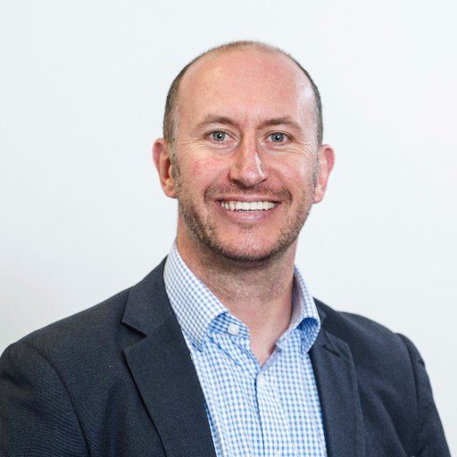 Dr Simon J Smith profile image