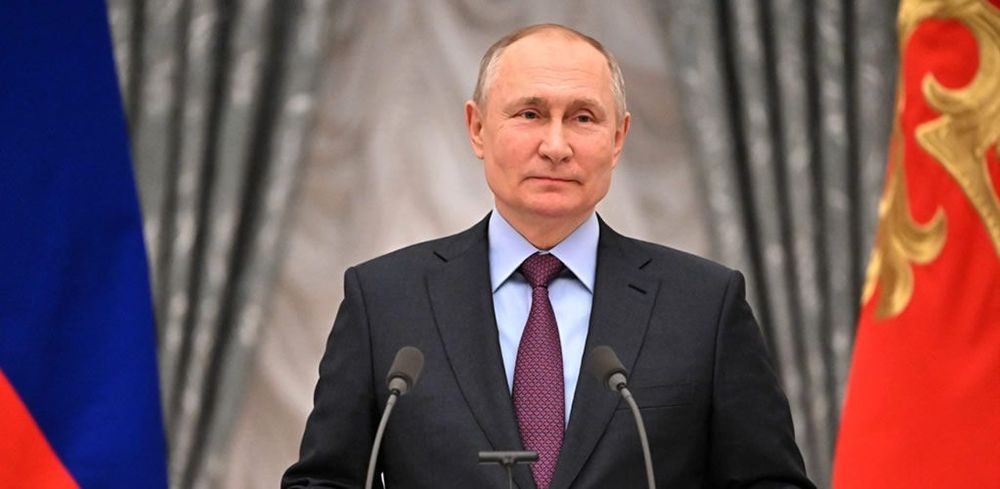 For Russia, it’s all alt... even its tsar. post image