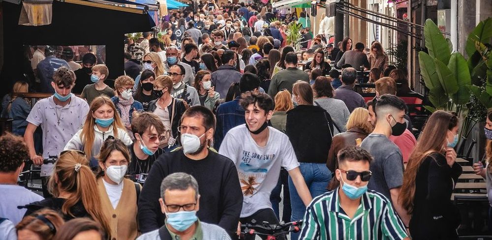 Do not ignore COVID, experts say post image